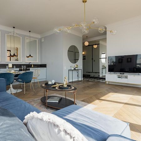 Royal Garden Apartment In Wilanow By Renters Prestige 华沙 外观 照片